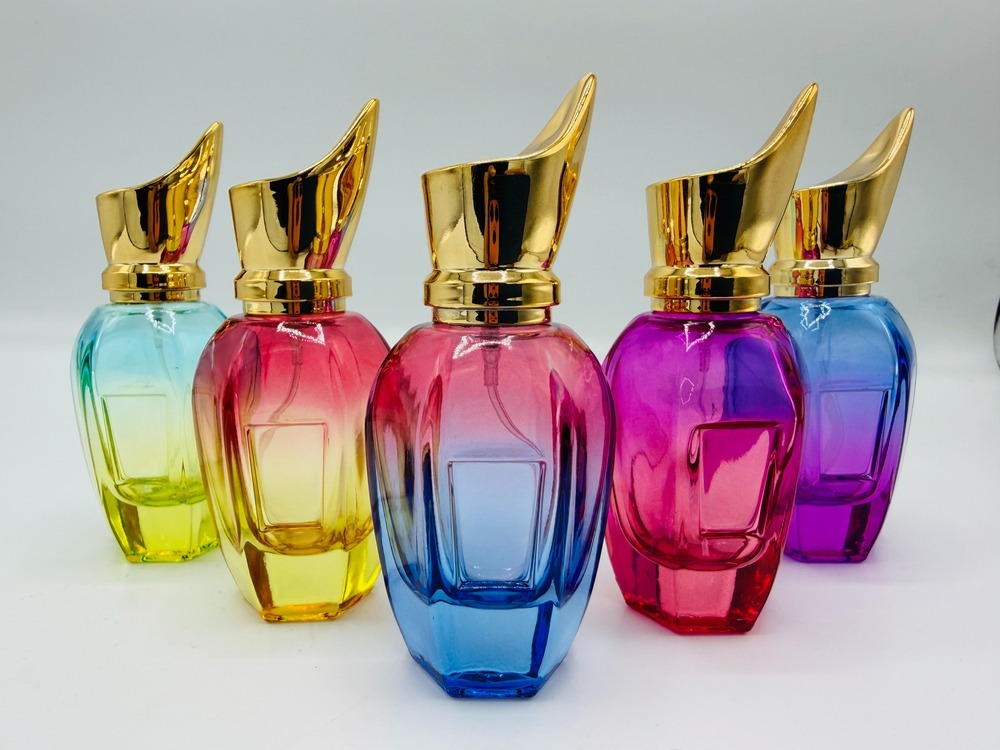 شیشه عطر 50 میل پیچی زرجوف کد 237