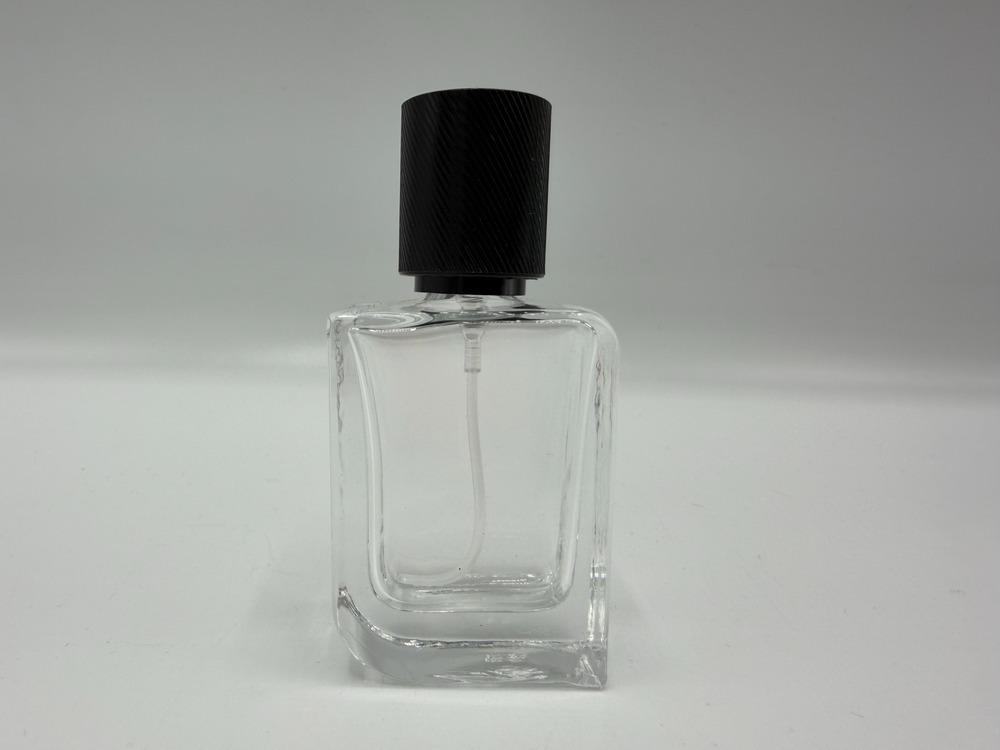 شیشه پیچی  عطر 20 میل پچی کد 526